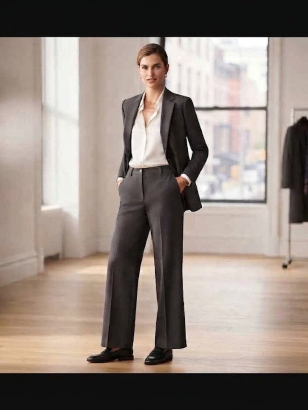 CH Carolina Herrera Wool Black High-Rise Tapered Trousers, Size 8, Made in Spain